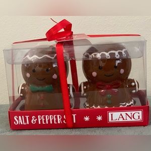Super Cute 🥰 Gingerbread Man and Girl Salt & Pepper - NEW